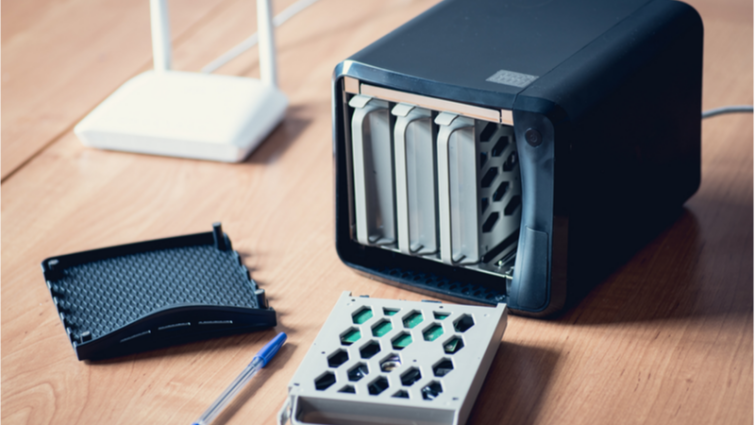 پشتیبان گیری از ابر در برابر NAS | مزایا و معایب هر دو راه حل ذخیره سازی