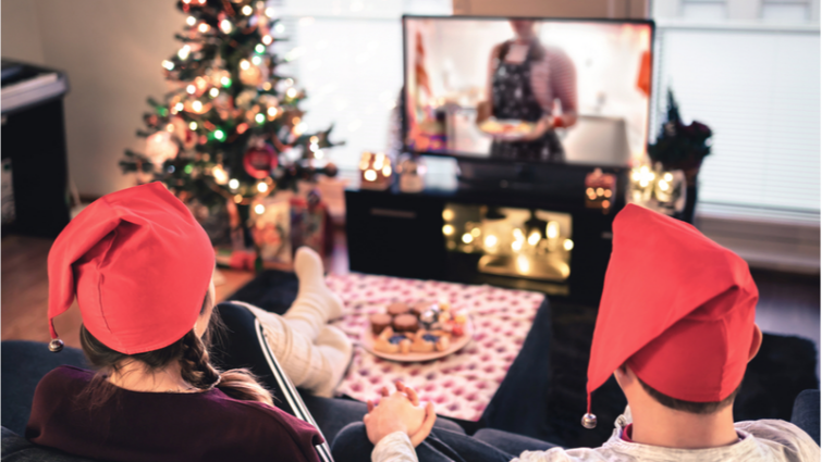 چگونه تلویزیون Hallmark را در کریسمس تماشا کنیم